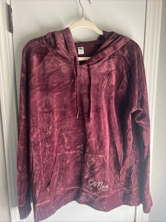Old Navy Tops - Old Navy Women's Burgundy Velour Hoodie